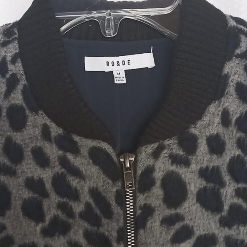 Gray and Blue Leopard Jacket - Picture 3 of 4